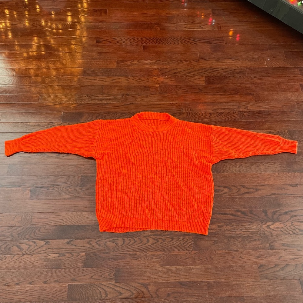 SHEIN Women’s Orange Long Sleeve Cozy Sweater (size S) 🧡